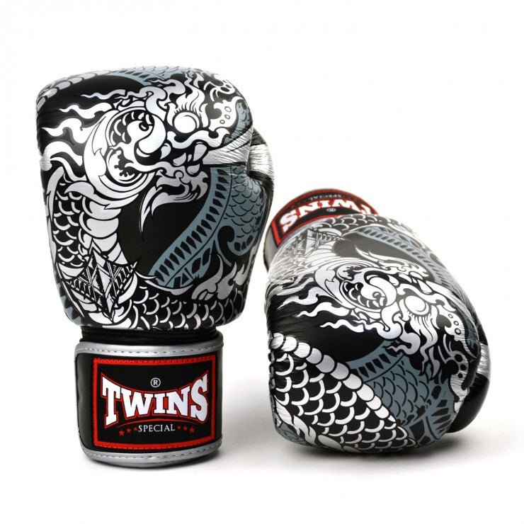 Twins Special - Boxing Gloves - Black-Silver Nagas